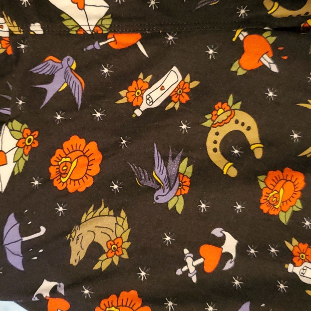 Lularoe leggings tattoo inspired